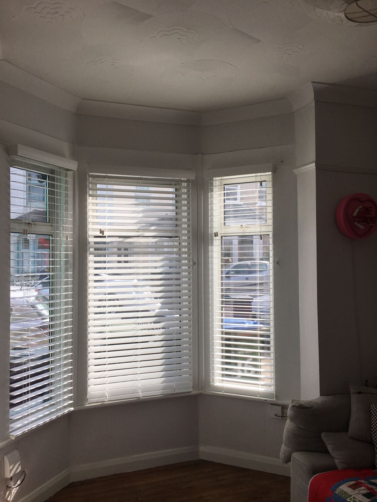 46b7b8fe-96f5-4a3c-9959-6daef851885d