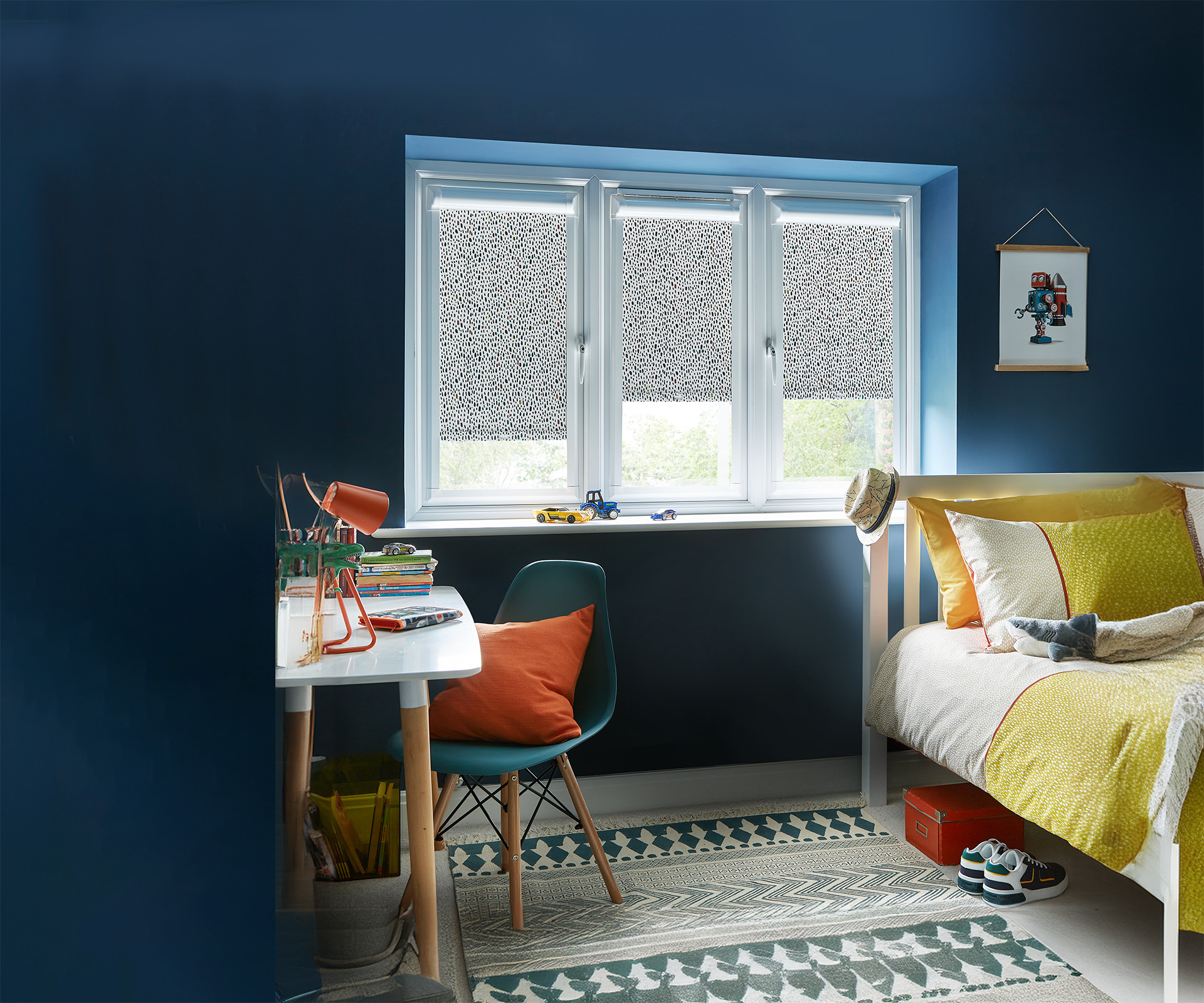 https://blinds4lesslondon.co.uk/wp-content/uploads/2024/08/Roller-Blinds-Blinds4Less-London.jpg