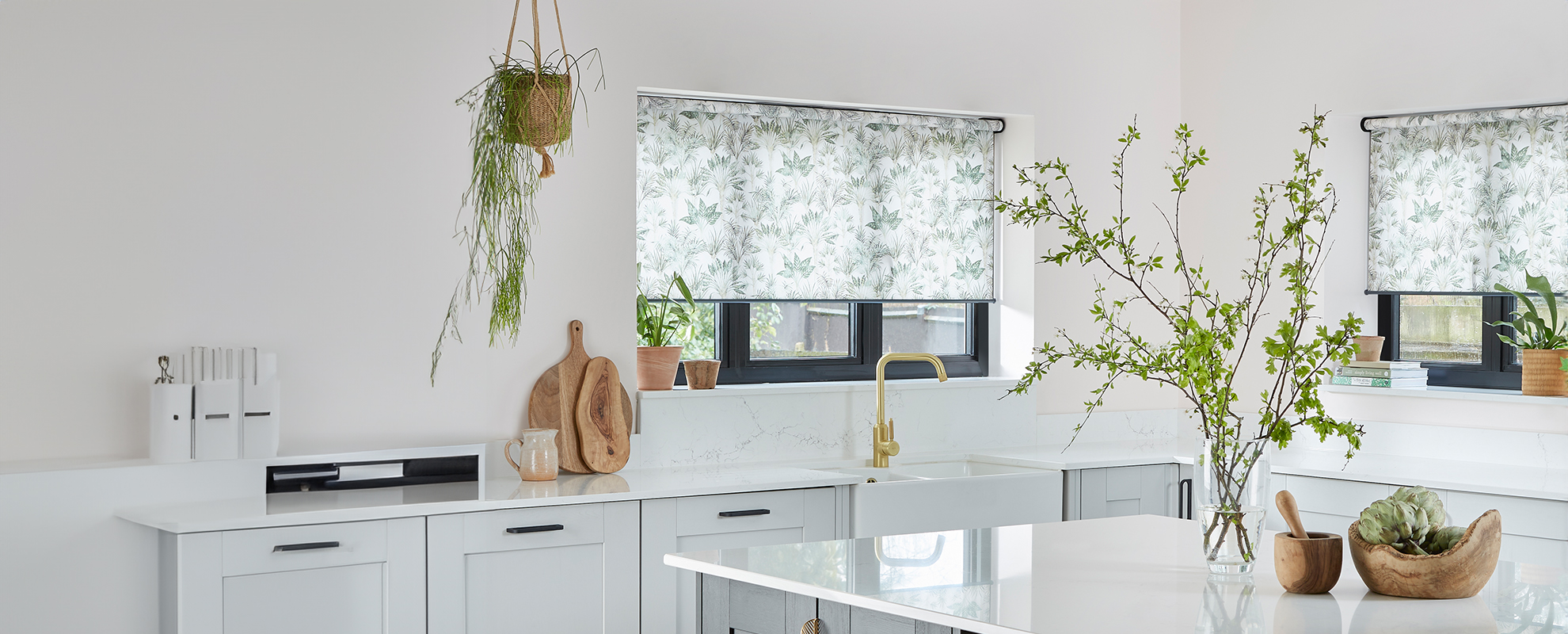 Blinds4Less-London-Roller-Blinds-hero