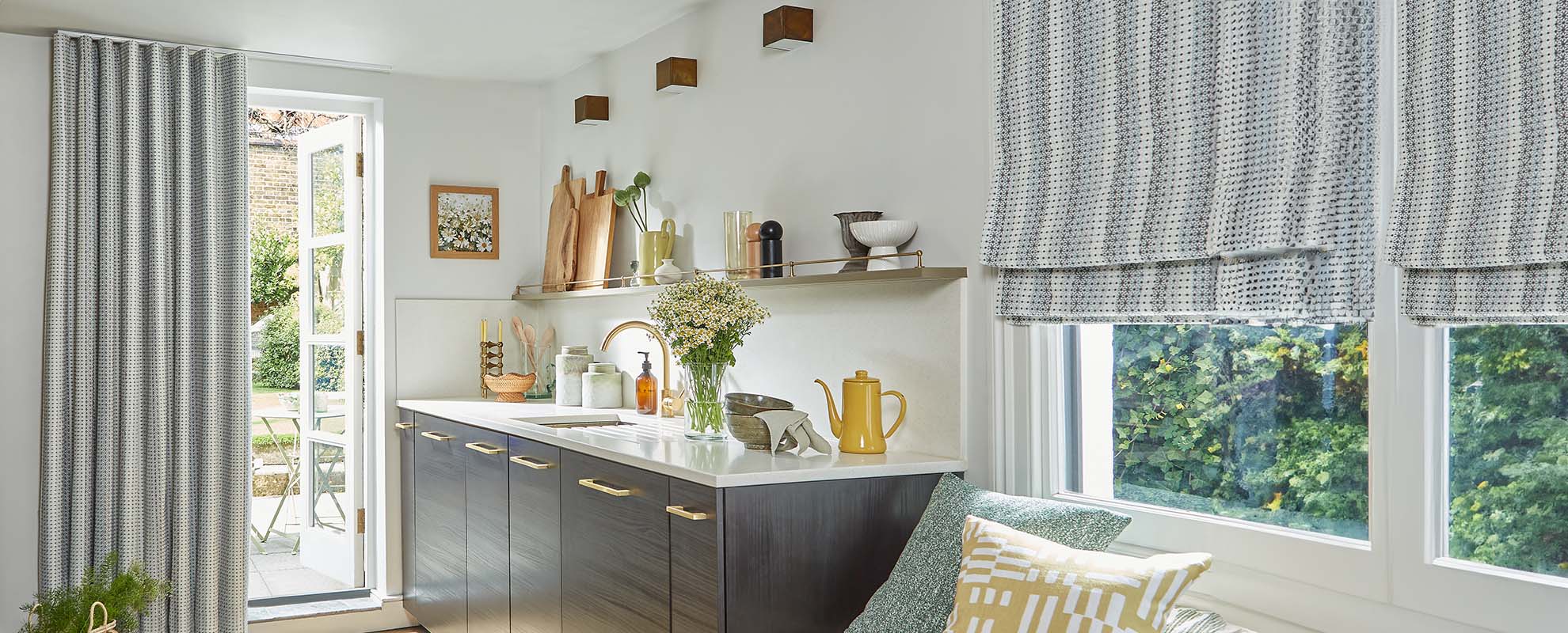 Blinds4Less-London-Roman-Blinds