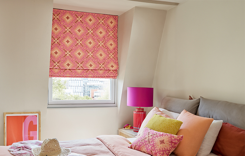 https://blinds4lesslondon.co.uk/wp-content/uploads/2025/11/Roman-blinds-for-the-Bedroom-Blinds4Less-London.jpg