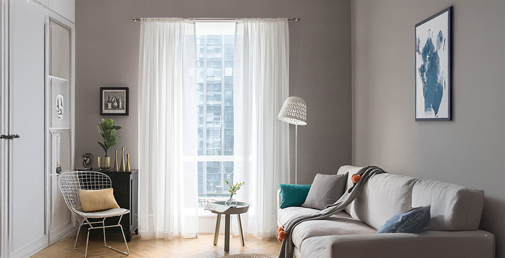 https://blinds4lesslondon.co.uk/wp-content/uploads/2026/01/Versatile-living-room-voiles-and-sheers-blinds4less.jpg